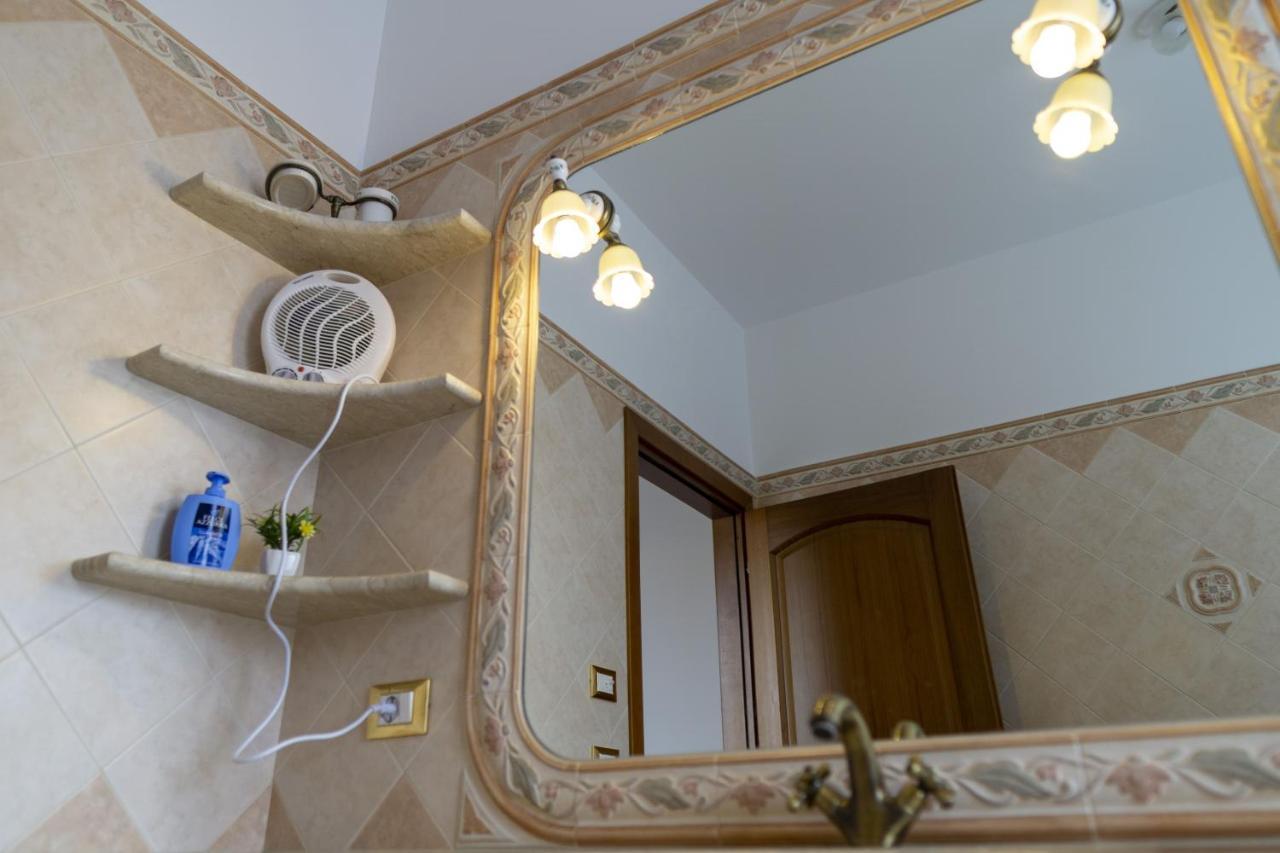 ペダーラ Grotta Del Monaco Bed & Breakfast エクステリア 写真